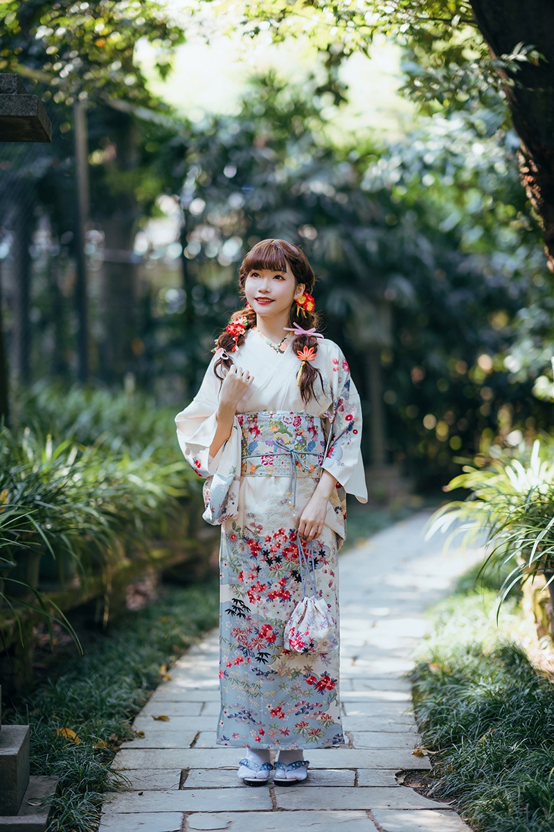 2025年 卒業式 着物 大振袖 伝統版 卒業ドレス 小紋 着物 大正浪漫風 和服セット エレガント 袴下帯 振袖 花柄 入園式 成人式 袴セット 和服 和装 大学生 コスプレ22 2025年 卒業式 着物 大振袖 伝統版 卒業ドレス 小紋 着物 大正浪漫風 和服セット エレガント 袴下帯 振袖 花柄 入園式 成人式 袴セット 和服 和装 大学生 コスプレ22