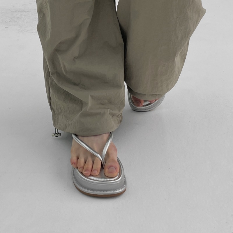 ブラックアップ デイリー レザー サンダル バチェ ブラックアップ デイリー レザー サンダル バチェ