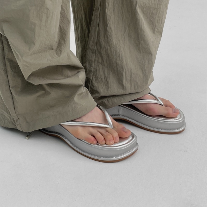 ブラックアップ デイリー レザー サンダル バチェ ブラックアップ デイリー レザー サンダル バチェ