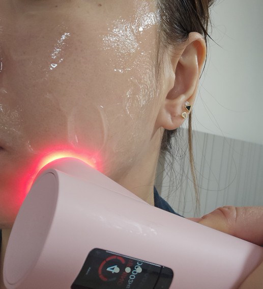 Qoo10] メディキューブ ハイフォーカスショットプラス