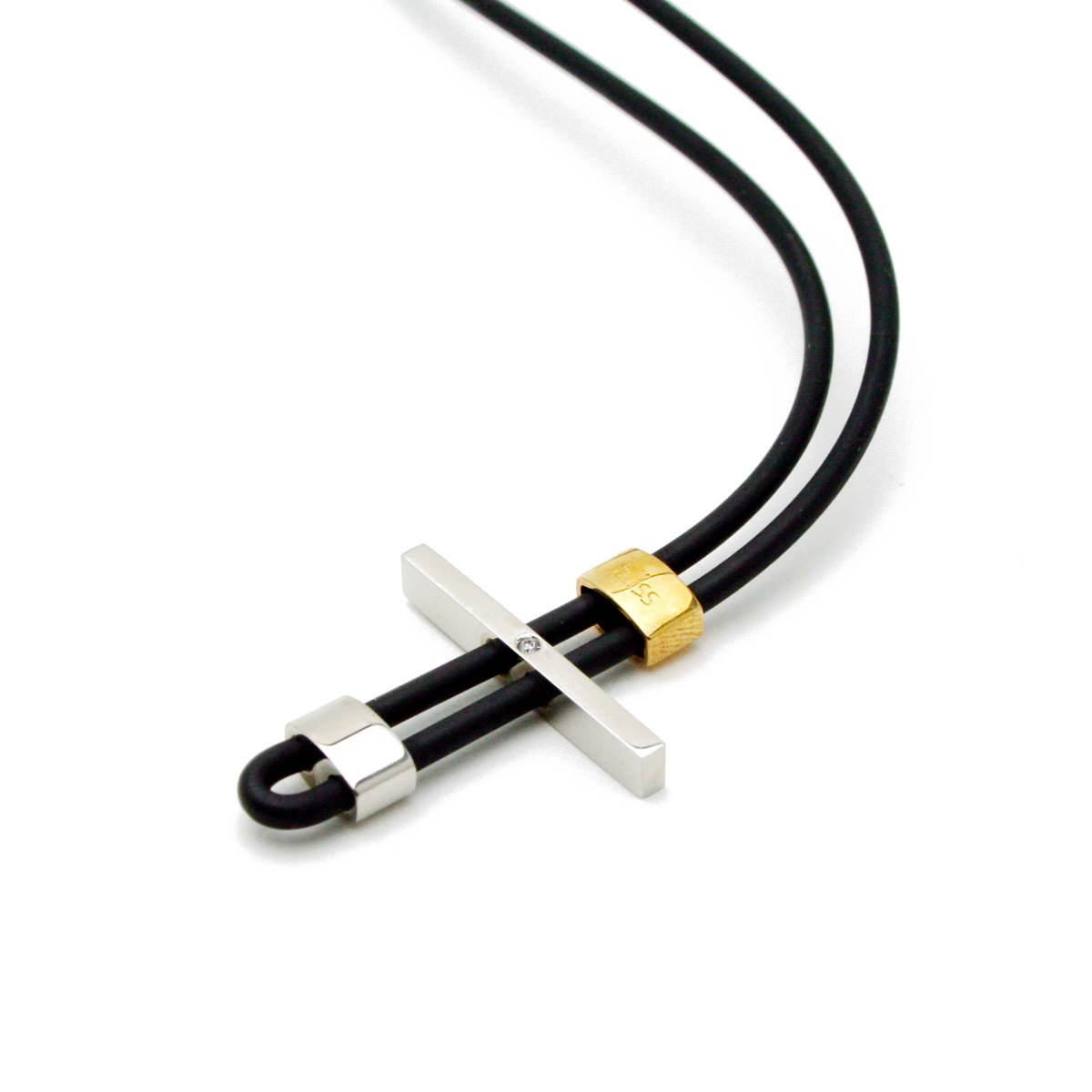 ブリス bliss クロスモチーフ ラバー ネックレス ステンレス/ダイヤモンド 0.01ct K13404 ブリス bliss クロスモチーフ ラバー ネックレス ステンレス/ダイヤモンド 0.01ct K13404