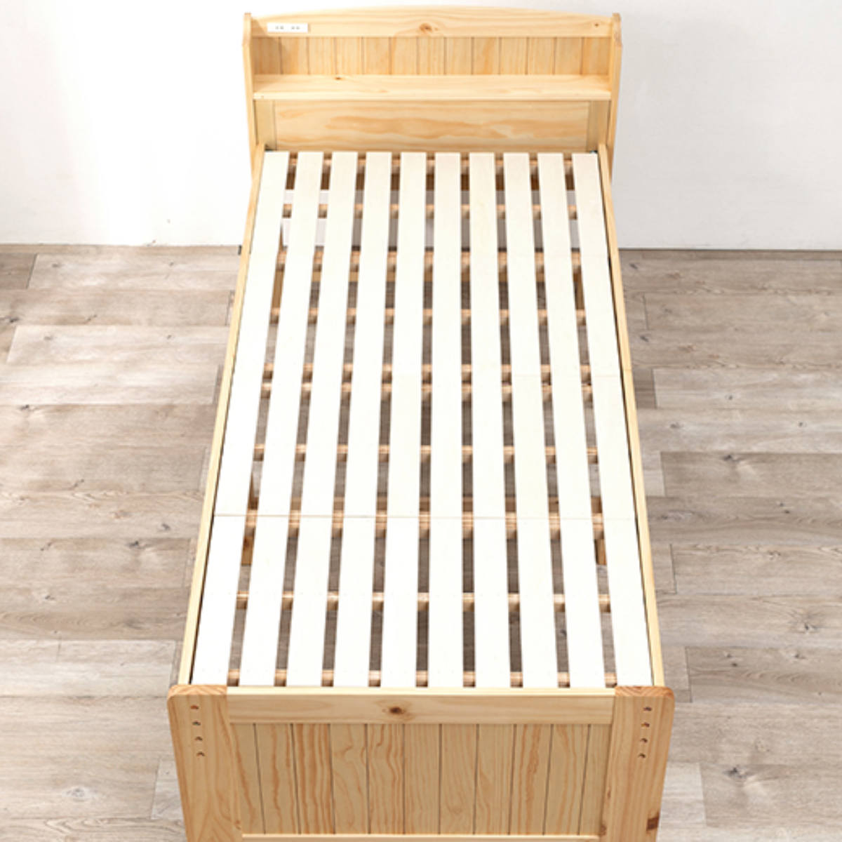 ベッド ポケットマットレス付き セミダブル 宮棚 2口コンセント 敷き布団OK 高さ調節 圧縮梱包 マットレス付 すのこ 天然木 コンセント付 厚さ19cm 寝具 ナチュラル ライトブラウン