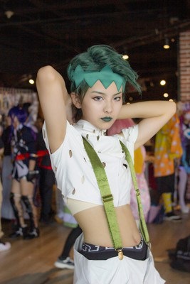 Qoo10] ジョジョの奇妙な冒険 岸辺露伴 コスプレ : ホビー・コスプレ