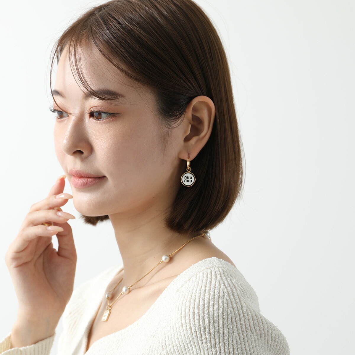 MIUMIU ミュウミュウ フープピアス 5IO102 2F6T レディース 3点セット ロゴ アクセサリー エナメルメタル カラー4色