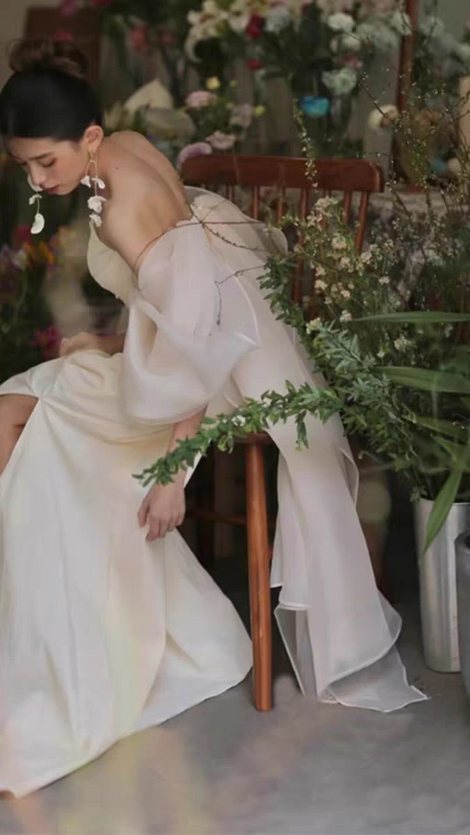 ウェディングドレス 白 パーティドレス 花嫁 結婚式 ドレス Aラインドレス 花嫁 挙式 二次会 ブライダル 結婚式 レディース ロングドレス レース プリンセスライン 撮影 のフェアリー ウェディングドレス 白 パーティドレス 花嫁 結婚式 ドレス Aラインドレス 花嫁 挙式 二次会 ブライダル 結婚式 レディース ロングドレス レース プリンセスライン 撮影 のフェアリー