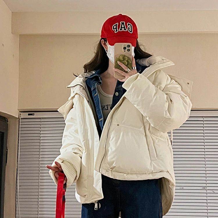 割引アウター レディース ダウンジャケット キルティングコート 立襟 スタンドカラー フーディ フード付き 中綿 前開き ジップアップ ボタン ポケット 防寒 防風 大人可愛い きれいめ シンプル カ 割引アウター レディース ダウンジャケット キルティングコート 立襟 スタンドカラー フーディ フード付き 中綿 前開き ジップアップ ボタン ポケット 防寒 防風 大人可愛い きれいめ シンプル カ