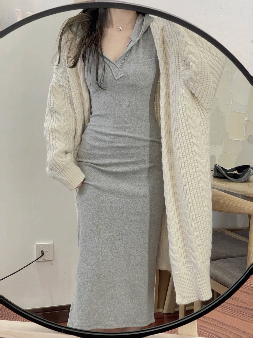 ワンピース デート ミモレ ミモレ丈 袖あり 長袖 Vネック スリム タイト 細身 かわいい 大人可愛い きれいめ シンプル カジュアル 大人 上品 おしゃれ お洒落 主役級 存在感 春 秋 10代 ワンピース デート ミモレ ミモレ丈 袖あり 長袖 Vネック スリム タイト 細身 かわいい 大人可愛い きれいめ シンプル カジュアル 大人 上品 おしゃれ お洒落 主役級 存在感 春 秋 10代