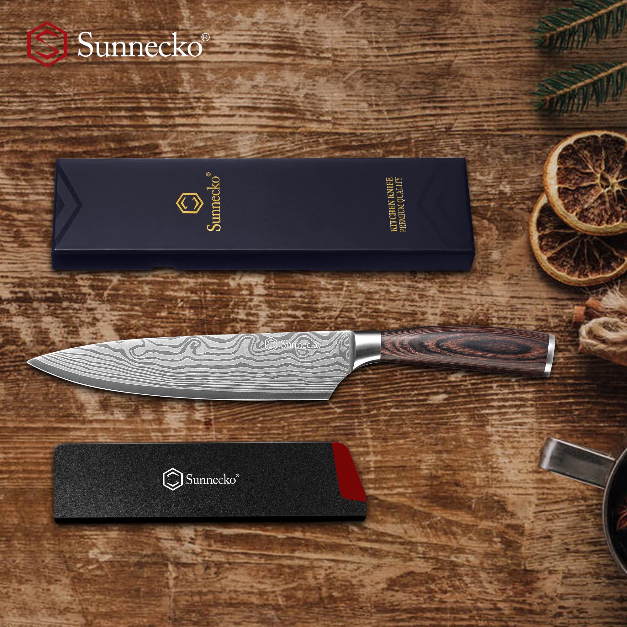 Sunnecko 包丁 牛刀 203mm ステンレス 鞘付き 木柄 料理包丁 切れる包丁 左利き対応 両刃 ダマスカス模様 パン切り 肉切り包丁 万能 おしゃれ 贈り物 (シェフナイフ203MM) Sunnecko 包丁 牛刀 203mm ステンレス 鞘付き 木柄 料理包丁 切れる包丁 左利き対応 両刃 ダマスカス模様 パン切り 肉切り包丁 万能 おしゃれ 贈り物 (シェフナイフ203MM)