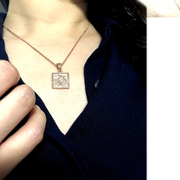 ハワイアンジュエリー リリ エグゼクティブ プラチナ 仕上げ プレートネックレス レディース メンズ ハワイアンジュエリー リリ エグゼクティブ プラチナ 仕上げ プレートネックレス レディース メンズ