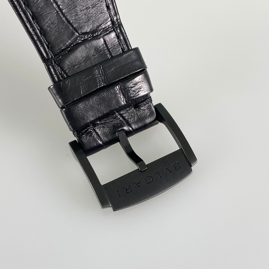 オクト フィニッシモ BGO 40 SPG XTSK メンズ 腕時計 st【中古】 オクト フィニッシモ BGO 40 SPG XTSK メンズ 腕時計 st【中古】