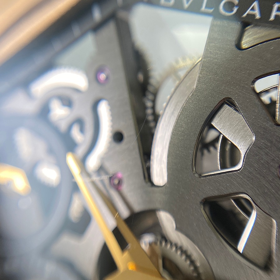 オクト フィニッシモ BGO 40 SPG XTSK メンズ 腕時計 st【中古】 オクト フィニッシモ BGO 40 SPG XTSK メンズ 腕時計 st【中古】