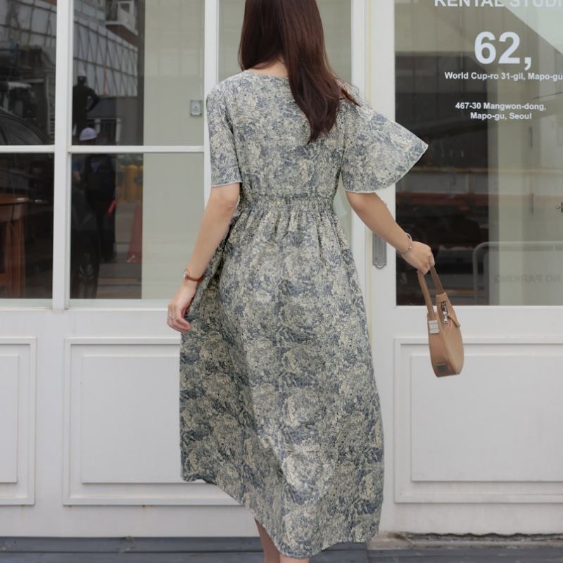 クリック&ファニーバルビットウィング柄ドレス クリック&ファニーバルビットウィング柄ドレス