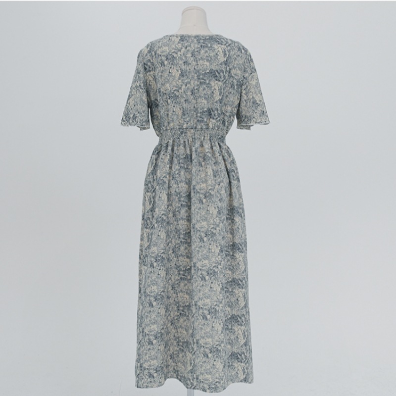 クリック&ファニーバルビットウィング柄ドレス クリック&ファニーバルビットウィング柄ドレス