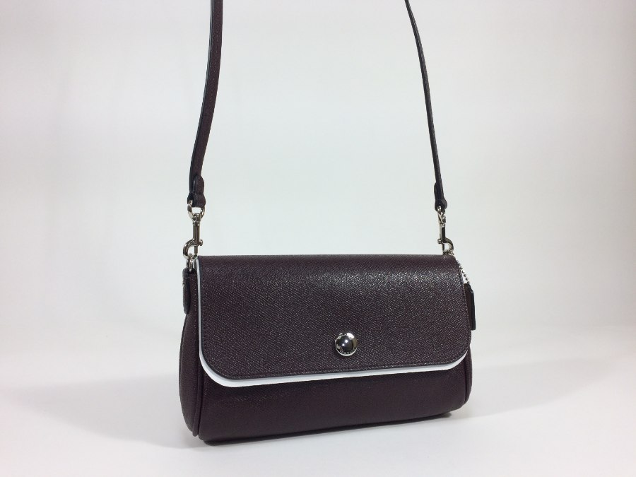 ショルダーバッグ レザー ブラウン 中古品 ショルダーバッグ レザー ブラウン 中古品