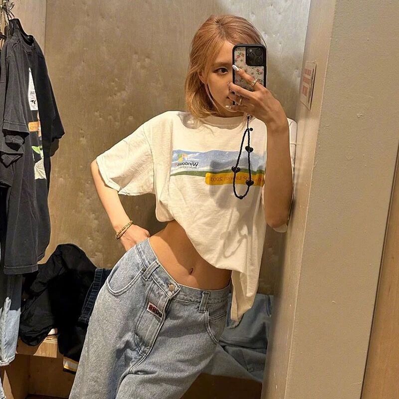 【急速出荷!2枚購入で300円 OFF!】rose パクチェヨン 半袖tシャツ レディース サマートップス ホワイト 五分袖2枚購入でカード1パスケース