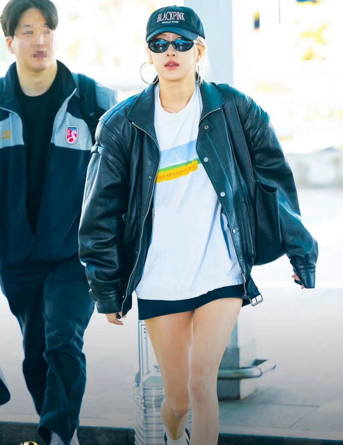 【急速出荷!2枚購入で300円 OFF!】rose パクチェヨン 半袖tシャツ レディース サマートップス ホワイト 五分袖2枚購入でカード1パスケース