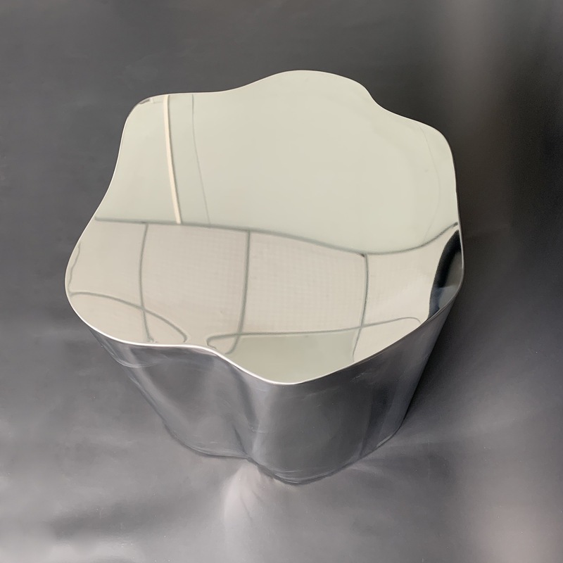 サイドテーブル ラグジュアリー 光沢 美しい 45x45 ステンレス おしゃれ インテリア 鏡面 シンプル スタイリッシュ コーヒーテーブル