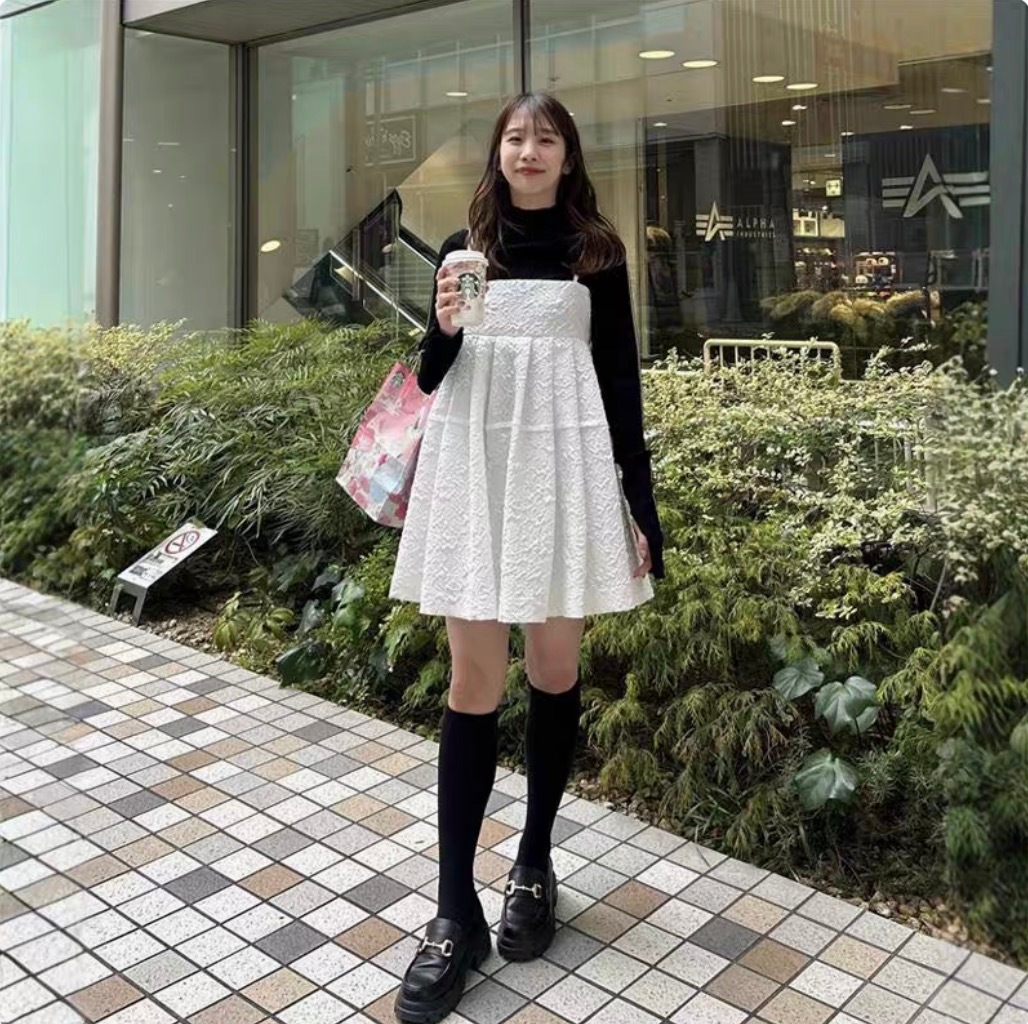 レディース ワンピース デート フレアワンピース ワンピドレス キャミソールワンピース ショート ショート丈 袖なし ノースリーブ スクエアネック フレア Aライン スマート 伸縮性 かわいい