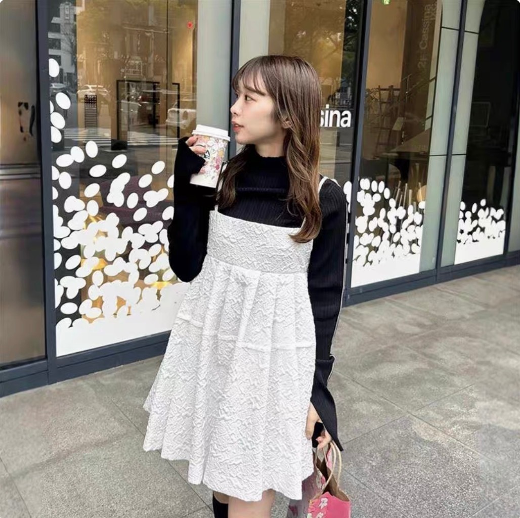 レディース ワンピース デート フレアワンピース ワンピドレス キャミソールワンピース ショート ショート丈 袖なし ノースリーブ スクエアネック フレア Aライン スマート 伸縮性 かわいい