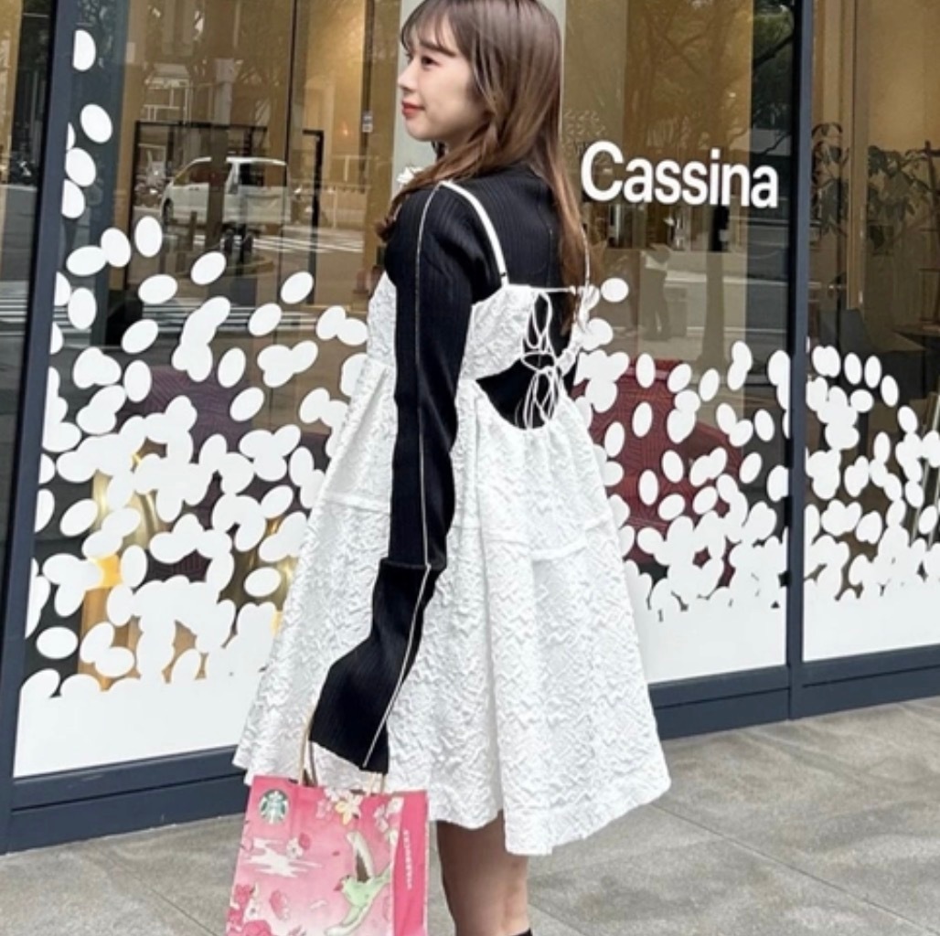 レディース ワンピース デート フレアワンピース ワンピドレス キャミソールワンピース ショート ショート丈 袖なし ノースリーブ スクエアネック フレア Aライン スマート 伸縮性 かわいい