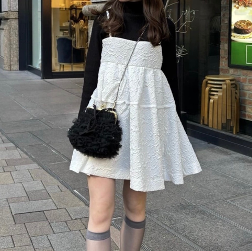 レディース ワンピース デート フレアワンピース ワンピドレス キャミソールワンピース ショート ショート丈 袖なし ノースリーブ スクエアネック フレア Aライン スマート 伸縮性 かわいい