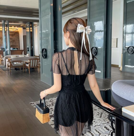 水着 体系カバー水着 ワンピース フリル 谷間魅せ 盛れる かわいい 大人可愛い きれいめ セクシー シンプル カジュアル ナチュラル ゴージャス 華やか 大人 大人っぽい おしゃれ お洒落