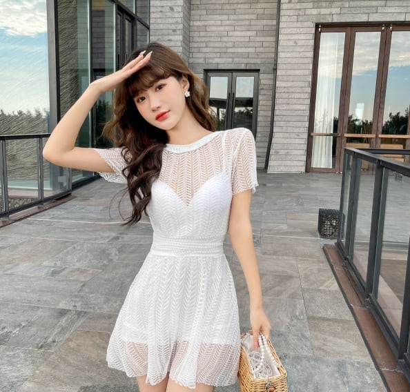 水着 体系カバー水着 ワンピース フリル 谷間魅せ 盛れる かわいい 大人可愛い きれいめ セクシー シンプル カジュアル ナチュラル ゴージャス 華やか 大人 大人っぽい おしゃれ お洒落