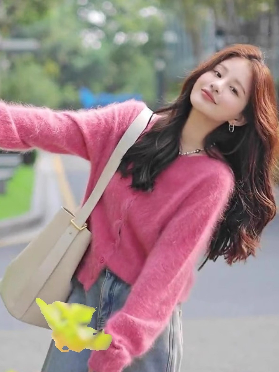 レディース トップス ニット セーター 長袖 クルーネック フェミニン ストリート ふわふわ かわいい 大人可愛い きれいめ シンプル カジュアル おしゃれ ガーリー ラブリー キュート