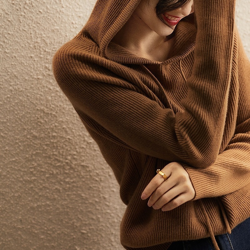 欧米の怠惰なカジュアル年齢を減らすカシミヤ ウール フード付き長袖ニット プルオーバー秋と冬の婦人服 欧米の怠惰なカジュアル年齢を減らすカシミヤ ウール フード付き長袖ニット プルオーバー秋と冬の婦人服