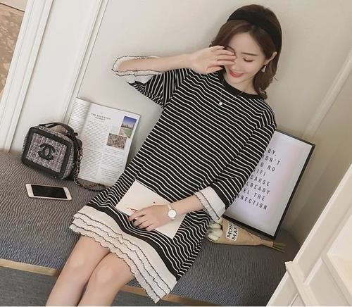 1240.ボーダーフリルワンピース(ブラック) 1240.ボーダーフリルワンピース(ブラック)