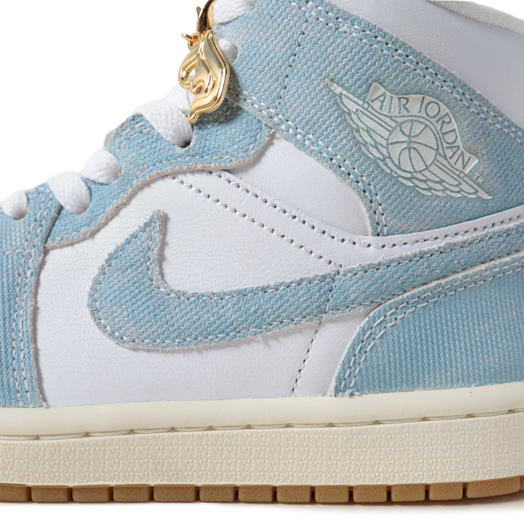 NIKE ナイキ エアジョーダン スニーカー AIR JORDAN 1 MID DENIM ( デニム ブルー ウォッシュド ジーンズ AJ1 青 レディース HQ2005-100 )