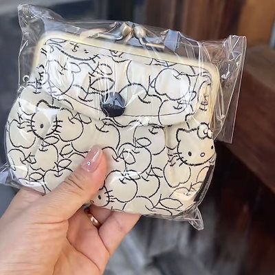 ハローキティ HELLO KITTY　ぬいぐるみ　バッグ　がま口　ポーチ ハローキティ HELLO KITTY ぬいぐるみ バッグ がま口 ポーチ