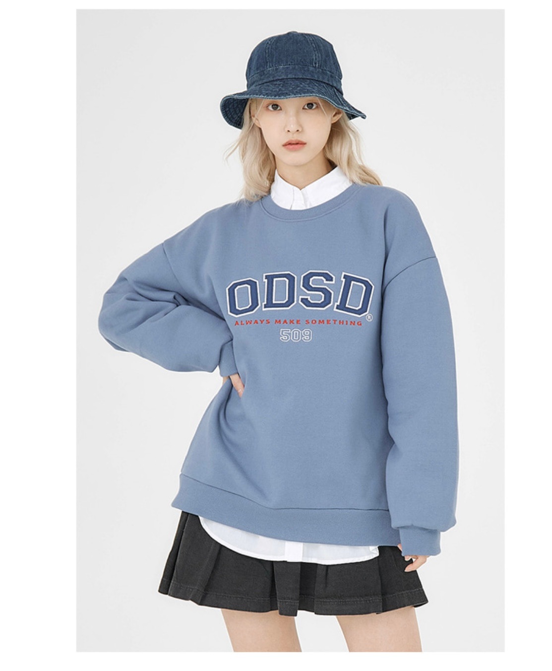 ( ユニセックス )アップリケ ロゴ マンツーマンTシャツ - 6色 特 羊毛 起毛 生地 ( ユニセックス )アップリケ ロゴ マンツーマンTシャツ - 6色 特 羊毛 起毛 生地