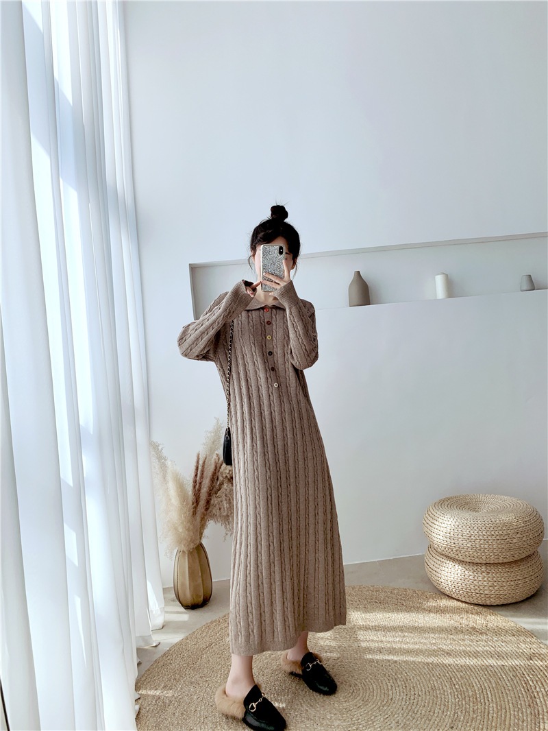 秋冬の新型襟の長いゆるいセータードレスa字膝を越えたニットワンピース女 秋冬の新型襟の長いゆるいセータードレスa字膝を越えたニットワンピース女
