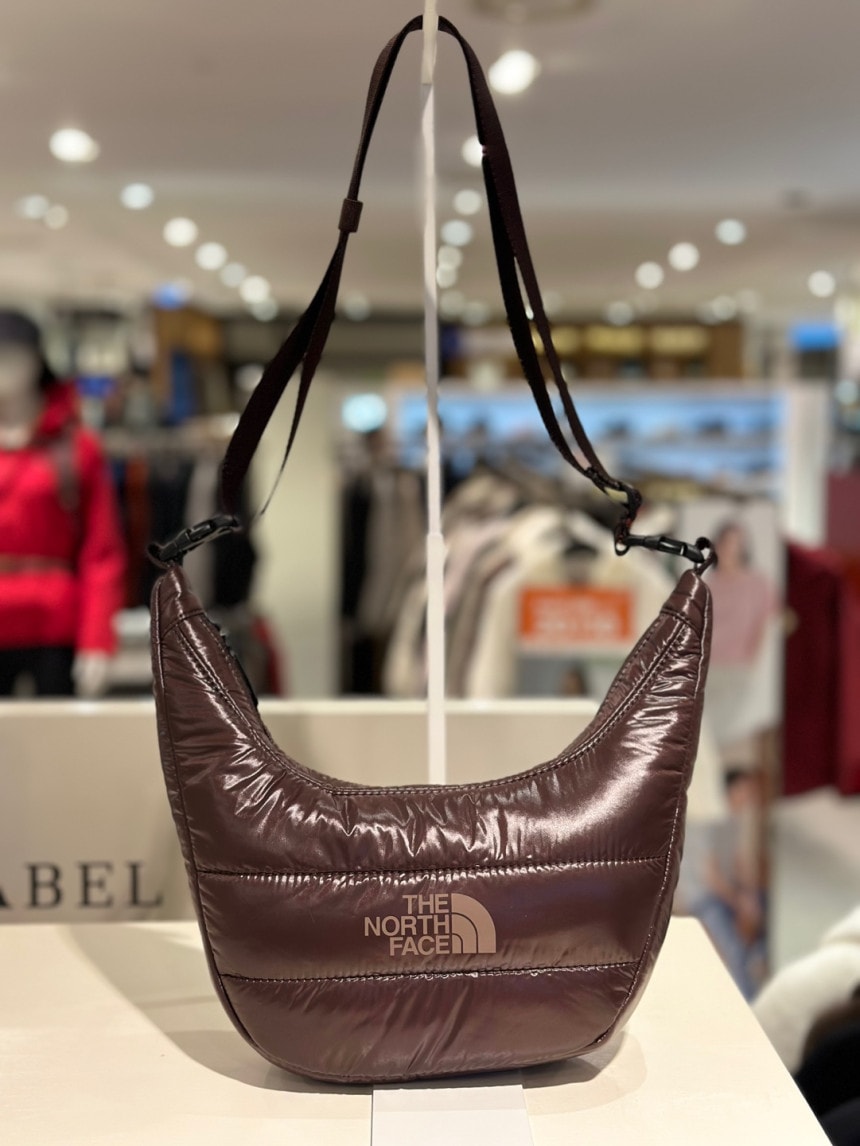 NN2PQ58 NEW HOBO BAG MINI クロスバッグ ショルダーバッグ トートバッグ クロスバッグ ホボバッグ 斜め掛け レディース 韓国 ブランド 人気 かわいい コーデ