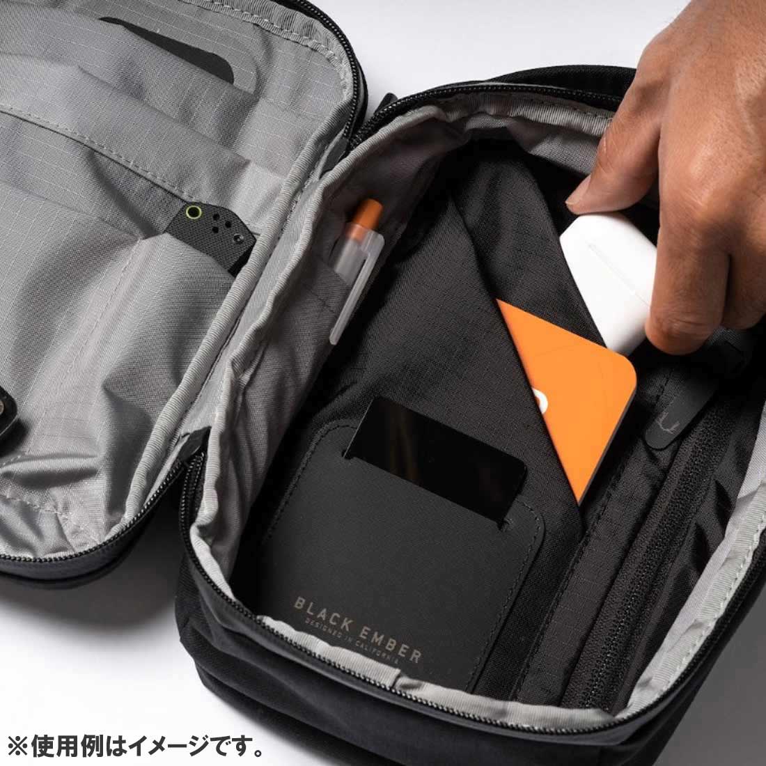 Black Ember コンパック ショルダーバッグ ボディバッグ ポーチ 多機能 ガジェット オーガナイザー ブラック 旅行 KOMPAK 5L 90000_4