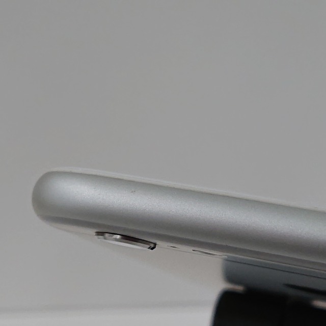 iPhone6 16GB ドコモ シルバー 送料無料 本体 c08395 【中古】
