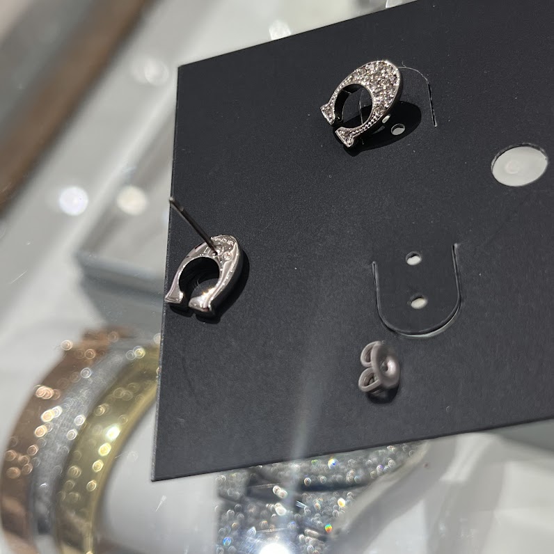 セール 正規品 USA直送 アウトレット レディース ジュエリー ピアス F29824 SLV