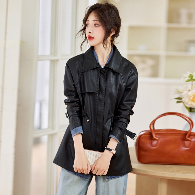 革ジャン 秋の婦人服新香港風ファッションカジュアル腰節ドローロープロングコート 柔らかい皮質 防風防水 OL通勤コート着 革ジャン 秋の婦人服新香港風ファッションカジュアル腰節ドローロープロングコート 柔らかい皮質 防風防水 OL通勤コート着