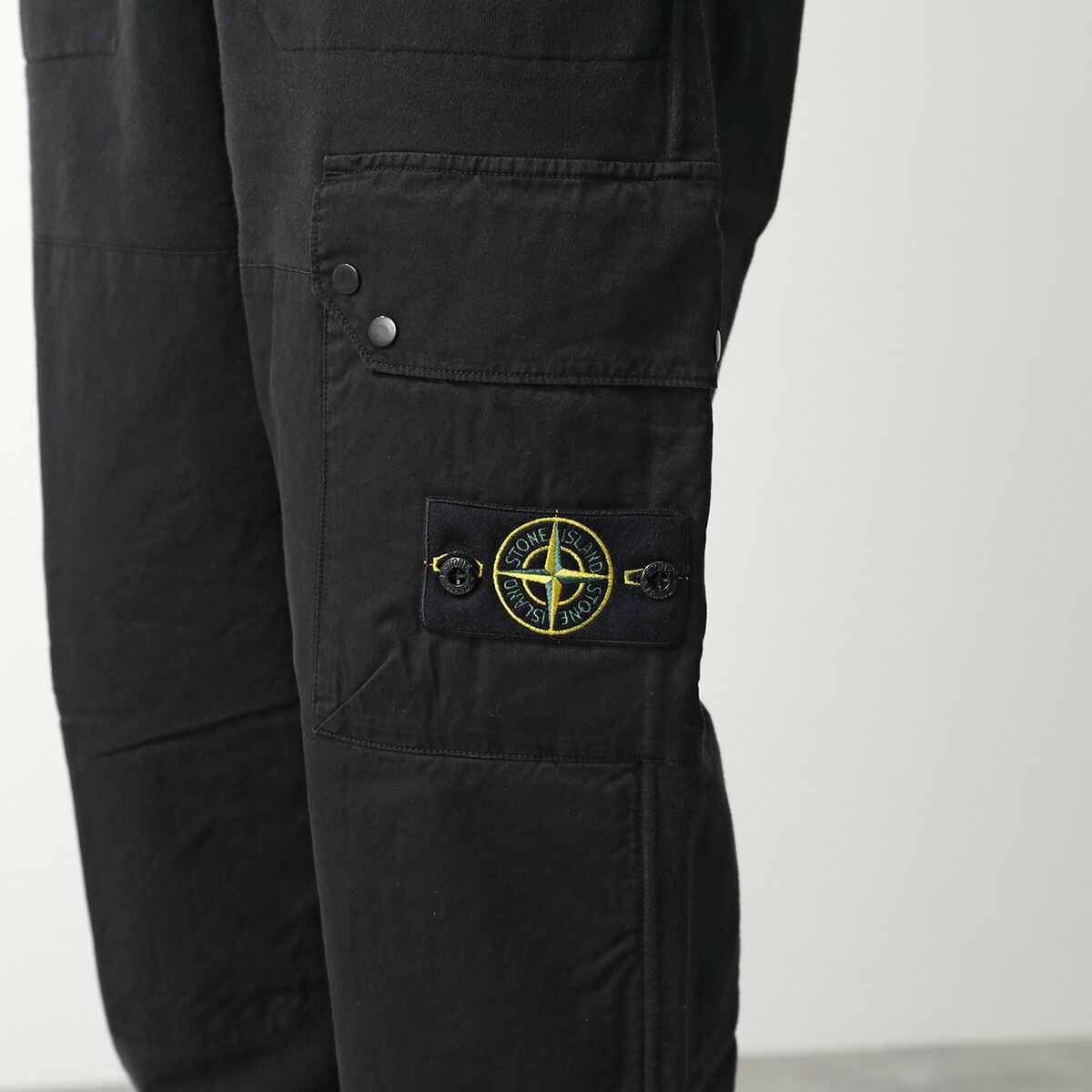 STONE ISLAND ストーンアイランド スウェットパンツ 811564020 メンズ カーゴ ジョギングパンツ コットン ロゴ刺繍パッチ ガーメントダイ