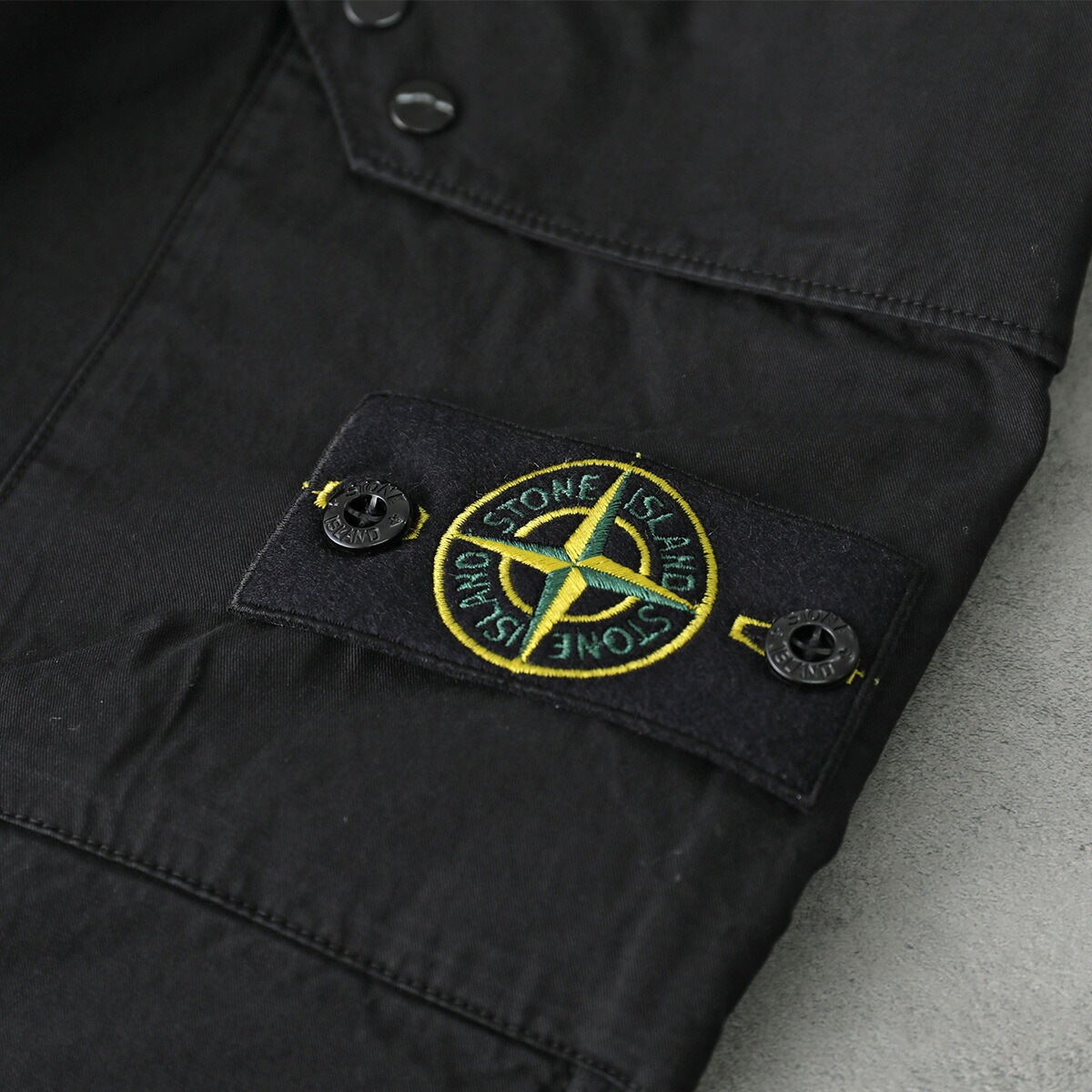 STONE ISLAND ストーンアイランド スウェットパンツ 811564020 メンズ カーゴ ジョギングパンツ コットン ロゴ刺繍パッチ ガーメントダイ