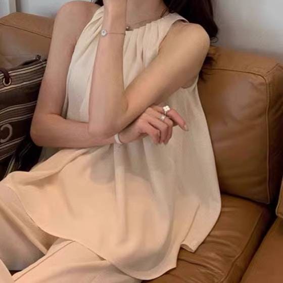 人気新作2点セット レディース パンツ ボトムス プルオーバー セットアップ ロングパンツ ワイドパンツ ロング 袖なし ノースリーブ ホルターネック ハイウエスト かわいい 大人可愛い きれいめ シ 人気新作2点セット レディース パンツ ボトムス プルオーバー セットアップ ロングパンツ ワイドパンツ ロング 袖なし ノースリーブ ホルターネック ハイウエスト かわいい 大人可愛い きれいめ シ