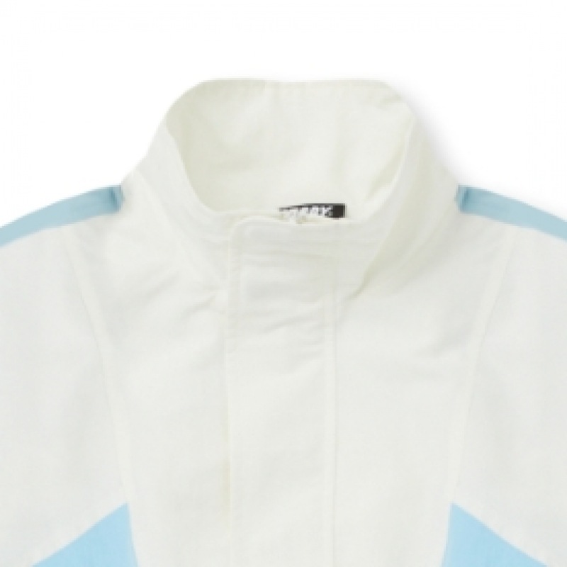 NERDY スポーティーカラーブロックウィンドブレーカースカイブルー NERDY スポーティーカラーブロックウィンドブレーカースカイブルー