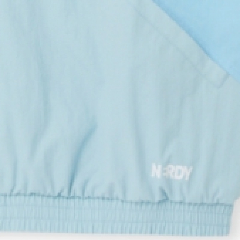 NERDY スポーティーカラーブロックウィンドブレーカースカイブルー NERDY スポーティーカラーブロックウィンドブレーカースカイブルー