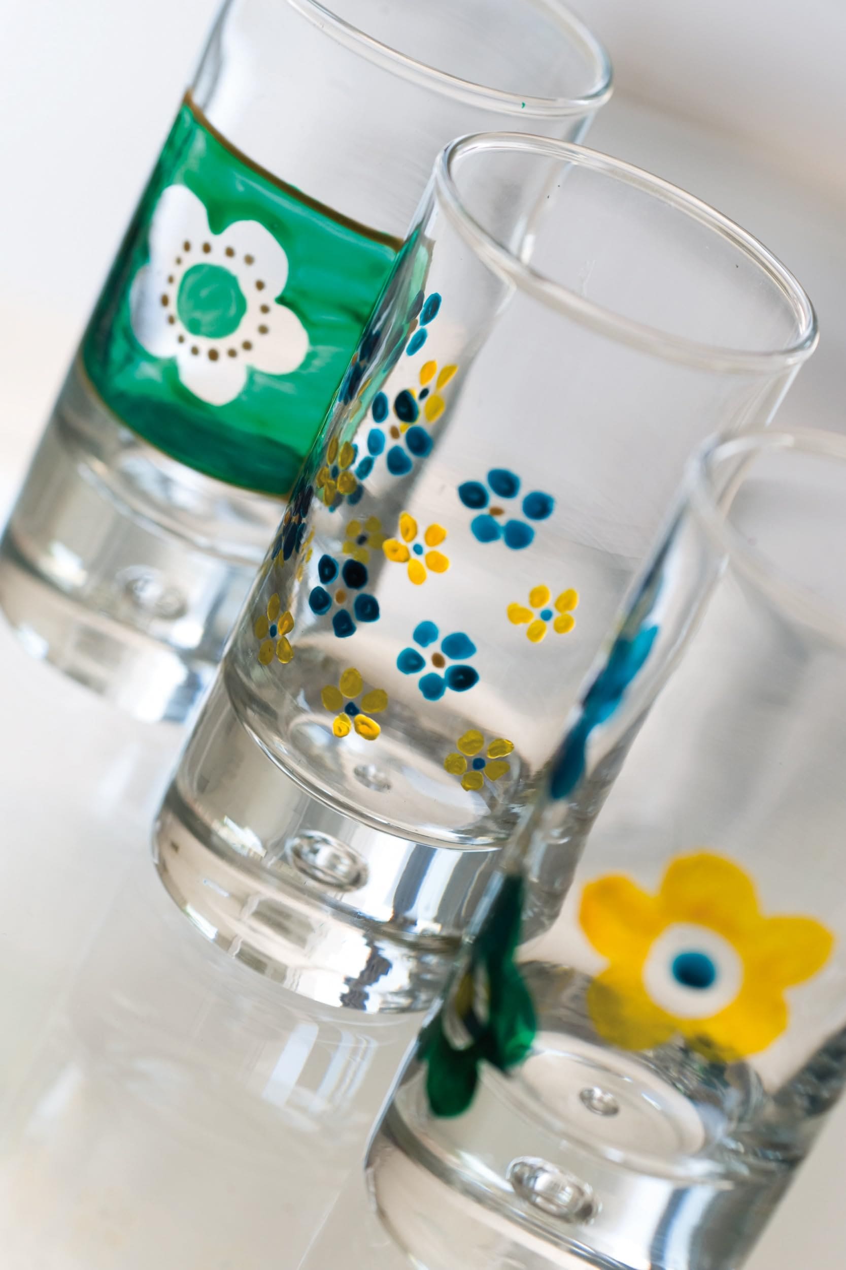 ペベオ (Pebeo) ガラス用水性アクリル絵具 ヴィトレア160 アトリエコレクション 45mlｘ10色+アクセサリー 758462