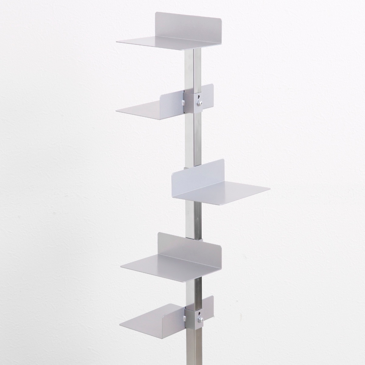 ブックタワー ロータイプ 5段 高さ67.5cm 日本製 Tsum Dockブックタワー 本棚 ラック シェルフ 積ん読タワー 収納 コミックラック 棚 ブックラック 五段 国産 キャスター付