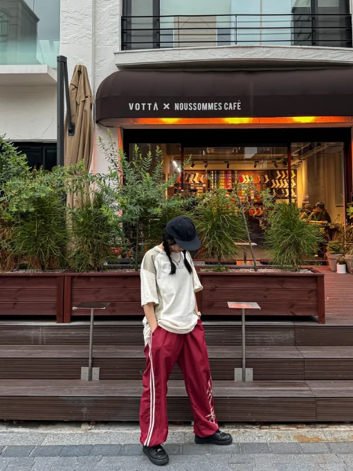 CW2288 AIR FORCE 1 07 LE ナイキ エアフォース スニーカー ホワイト ブラック レディース メンズ シューズ 新作 ハイカット ジョーダン カスタム ハイカット CW2288 AIR FORCE 1 07 LE ナイキ エアフォース スニーカー ホワイト ブラック レディース メンズ シューズ 新作 ハイカット ジョーダン カスタム ハイカット