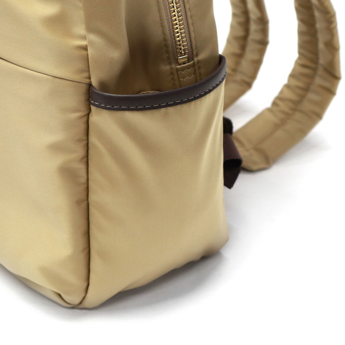 フィロソフィー リュック レディース 小さめ おしゃれ オシャレ バッグ バックパック ナイロン 軽量 通勤 大人かわいい きれい A5 撥水 7L アメリア2 68094 フィロソフィー リュック レディース 小さめ おしゃれ オシャレ バッグ バックパック ナイロン 軽量 通勤 大人かわいい きれい A5 撥水 7L アメリア2 68094