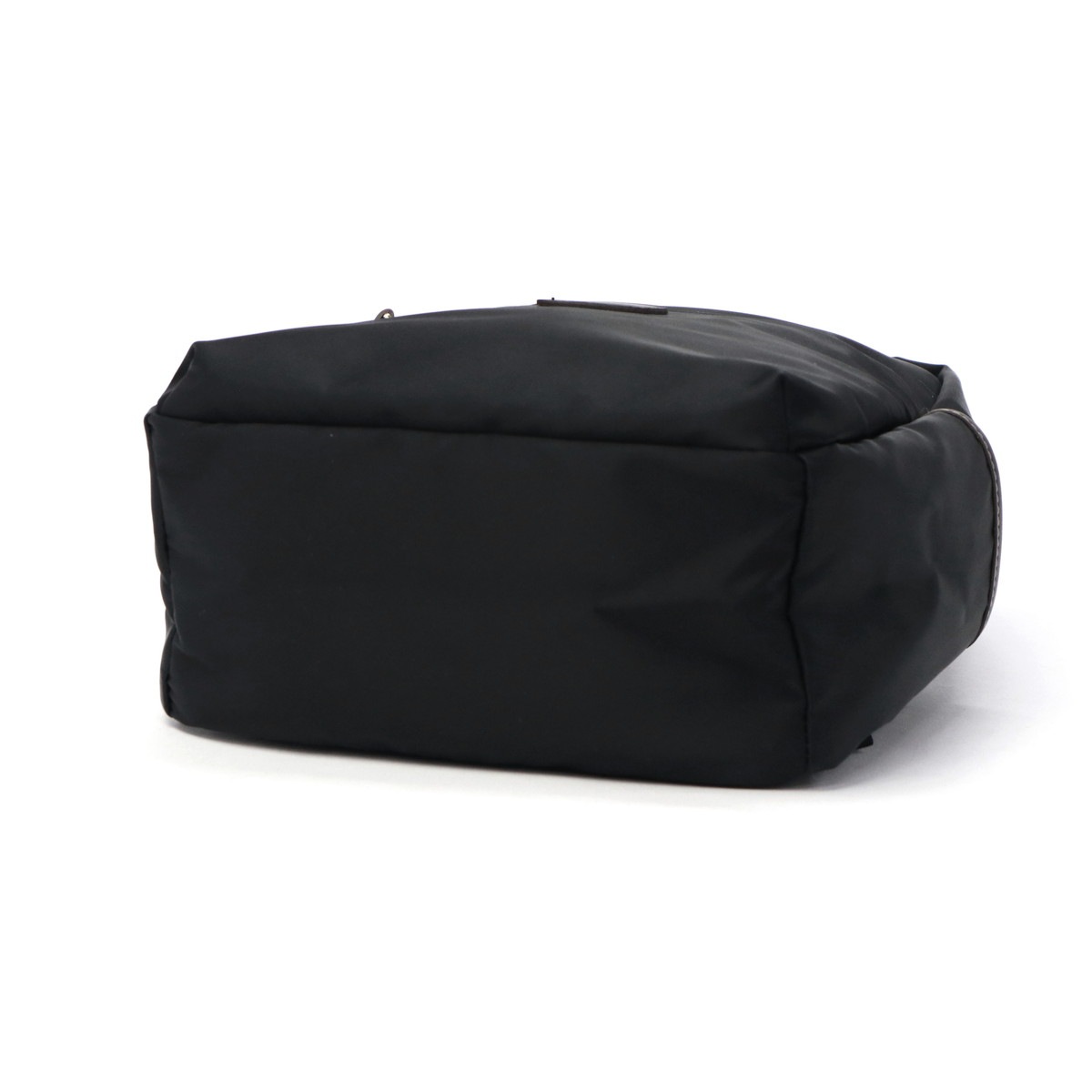 フィロソフィー リュック レディース 小さめ おしゃれ オシャレ バッグ バックパック ナイロン 軽量 通勤 大人かわいい きれい A5 撥水 7L アメリア2 68094 フィロソフィー リュック レディース 小さめ おしゃれ オシャレ バッグ バックパック ナイロン 軽量 通勤 大人かわいい きれい A5 撥水 7L アメリア2 68094