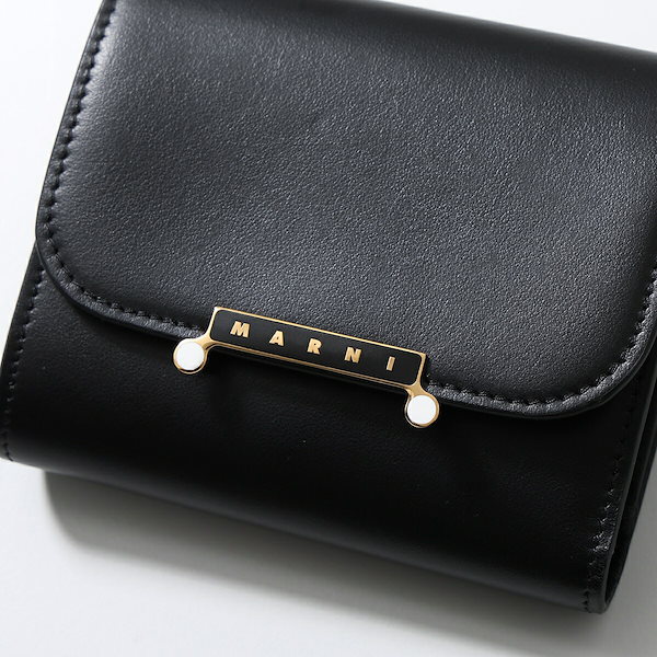 Qoo10] マルニ MARNI マルニ 三つ折り財布 PFM